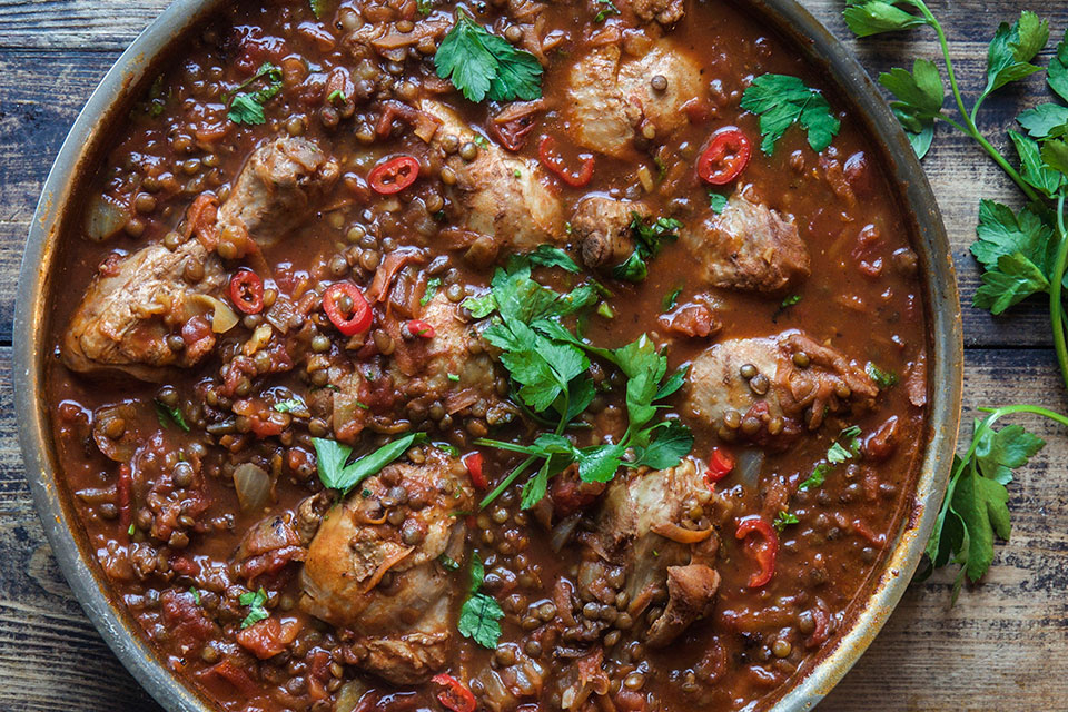 Spicy Marokkansk Harissa Kylling med Linser