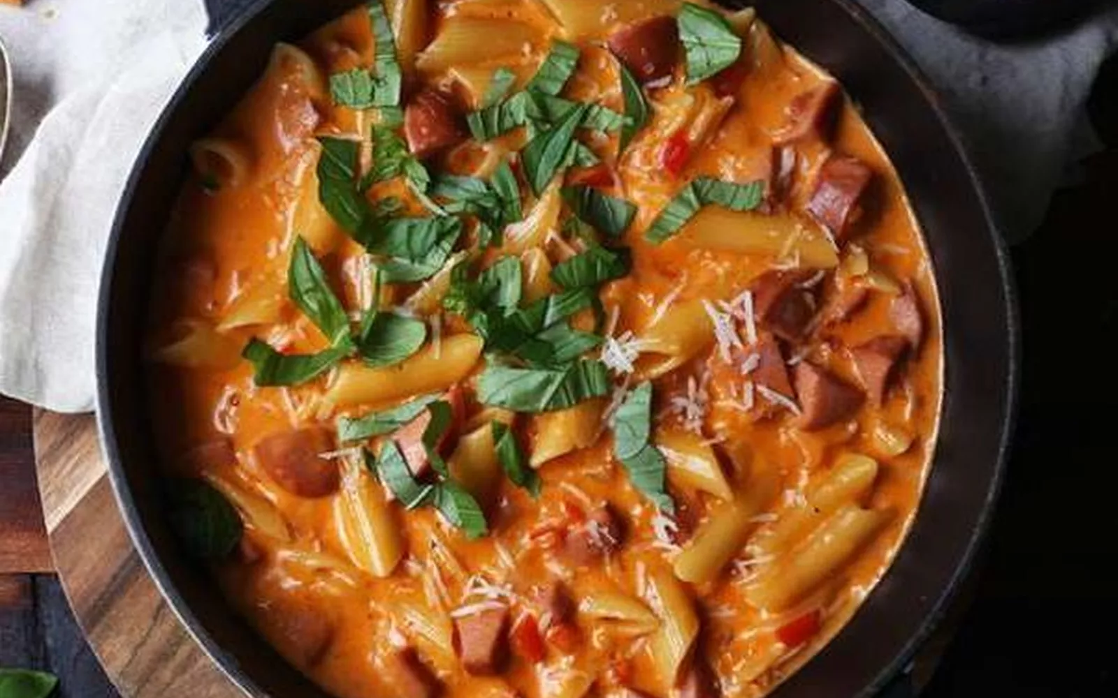 Kremet pastagryte med Pølse